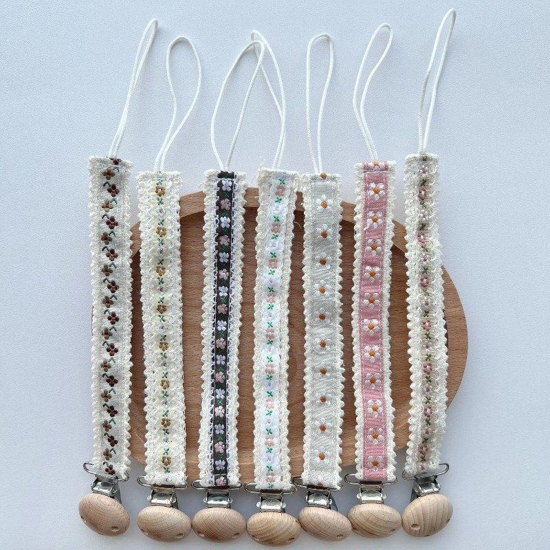 Lace Pacifier Clip Chain for N - đánh giá và giá Baby Products To Gift